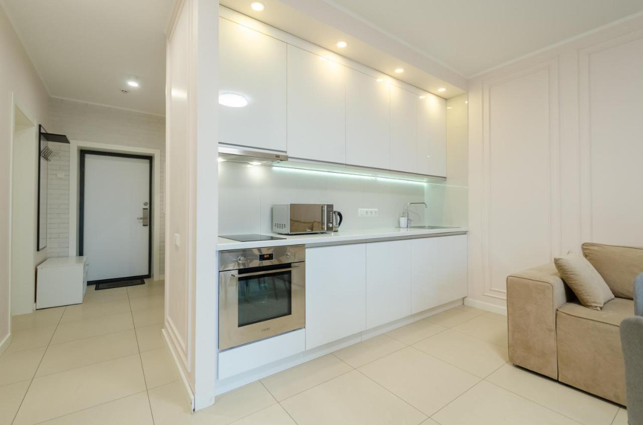 Petrovdom 13-141 In Rc New York Concept House With Bathroom Kyiv Exterior photo