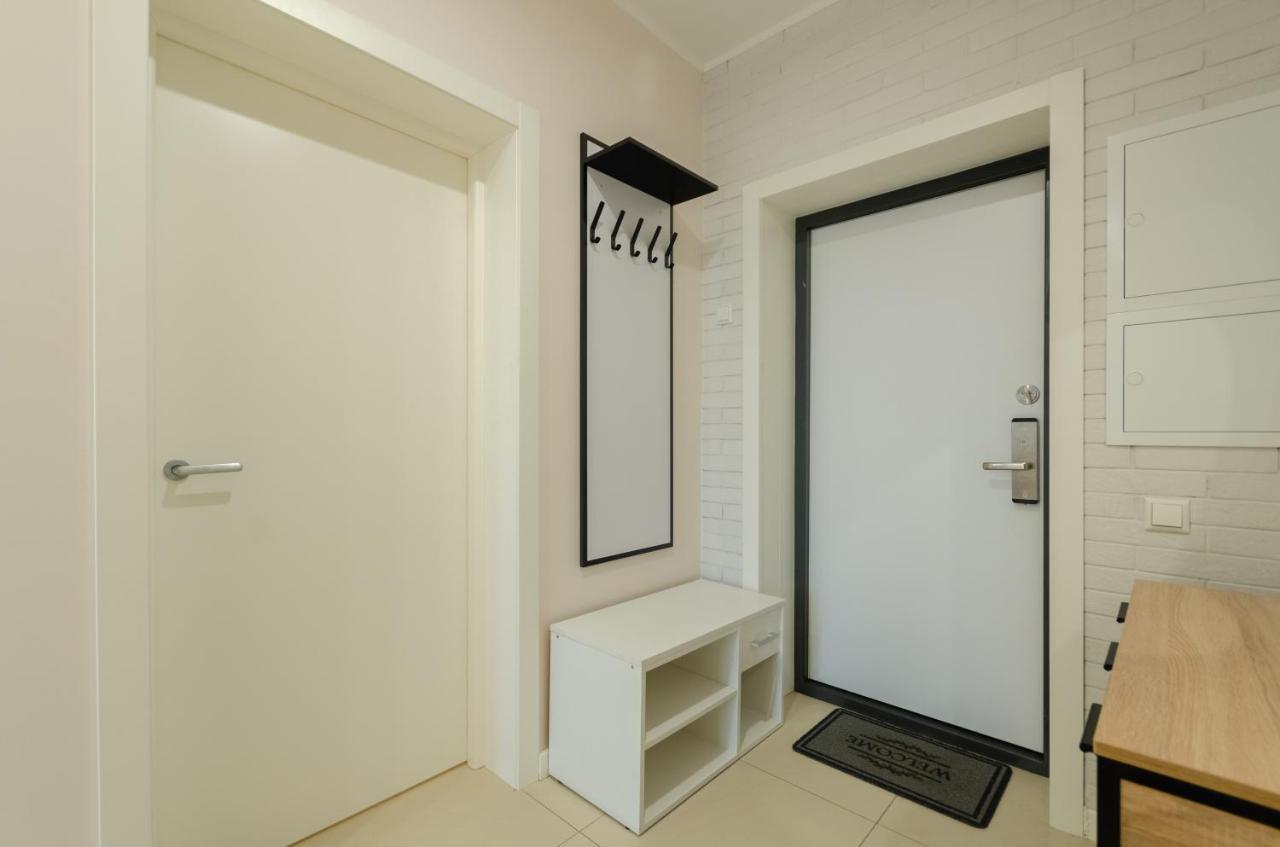 Petrovdom 13-141 In Rc New York Concept House With Bathroom Kyiv Exterior photo